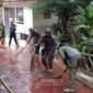 Kegiatan ini diinisiasi oleh Satpol PP Kota Administrasi Jakarta Pusat untuk melaksanakan bersih-bersih di lingkungan gereja dan sekitarnya. Agar rapih, aman, dan nyaman,' tutur Iqbal.