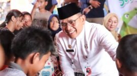 Ketua RW 05 Kebon Kosong Yulianto mengucapkan terima kasih atas perhatian pegawai Pemkot Administrasi Jakarta Pusat atas bantuannya, nantinya segala bentuk bantuan ini akan dibagikan secara adil kepada warga.