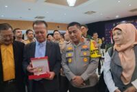 Pemberian cinderamata untuk PWI Jaya dari Kapolda Metro Jaya ini adalah yang kedua kalinya secara berturut-turut, yakni akhir tahun 2023 dan 2024.