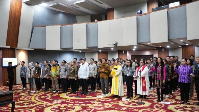 Sejumlah Pejabat Pimpinan Tinggi Madya dan Pratama di Lingkungan Kemenko Perekonomian saat di lantik. (foto : Humas Kemenko Perekonomian)