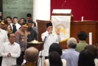 Menteri Agama Nasaruddin Umar bersama Menteri Kabinet Merah Putih dan Kapolri  saat Meninjau Sejumlah Gereja di Jakarta. (foto: Humas Kemenag)
