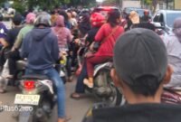 Kemacetan di jalan Kapuk Raya hampir setiap hari terutama pada pagi dan sore. 