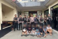 Tujuh Pemuda  yang diamankan Polisi diduga hendak tawuran (Foto: ist) 