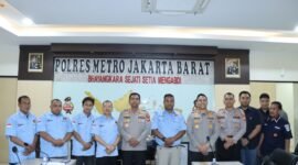 Audiensi ini menjadi momentum penting dalam membangun kolaborasi positif antara Polres Metro Jakarta Barat dan insan pers, guna menciptakan lingkungan yang aman, nyaman, dan informatif bagi masyarakat.