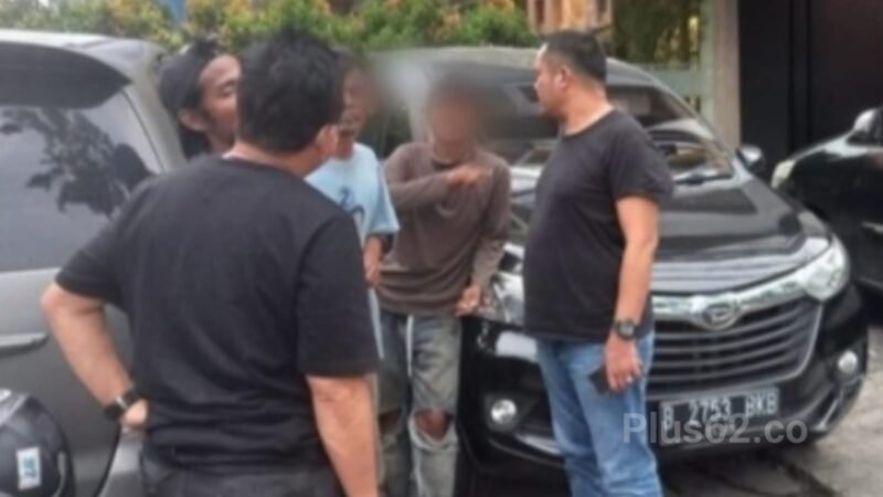 Polisi mengimbau kepada masyarakat agar tetap waspada dan segera melaporkan segala bentuk tindakan yang meresahkan melalui kanal aduan resmi kepolisian.