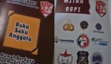 Buku saku ini diperuntukkan khusus untuk anggota RBPI, diharapkan buku saku anggota bisa menjadi panduan selama anggota berada di dalam perjalanan,