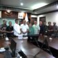 Kegiatan ini sekaligus menjadi momentum positif untuk membangun semangat kebersamaan dan mempererat sinergi antara wartawan dan pemerintah daerah.
