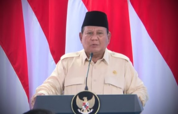 Presiden Prabowo Subianto menghadiri acara peringatan Hari Pendidikan Nasional 
