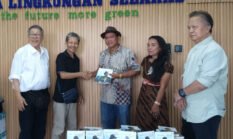 Tak Lelah Bertarung, Tak Lupa Bersyukur: Kisah Hidup Oland Sibarani Kini Jadi Buku