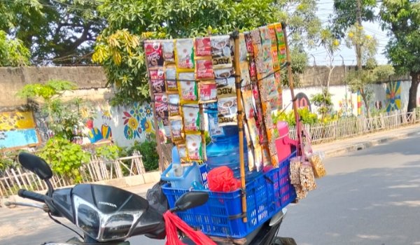 Fenomena pedagang kopi keliling, bisa meraih keuntungan antara Rp 60.000 hingga Rp150.000 per hari