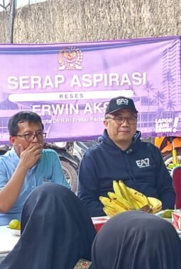 Erwin Aksa Sambangi Wilayah Tegal Alur dalam Kegiatan Reses