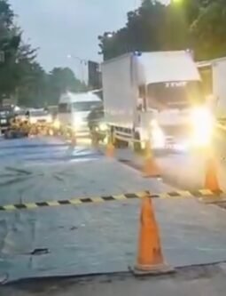 Proyek Pengecoran Beton di Junction, Sebabkan Kepadatan Lalu Lintas di Cibubur