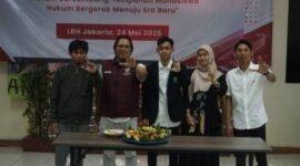 Kegiatan LBH Jakarta yang diiikuti oleh Said Muchtar (kedua dari kiri) (Foto: LTN NU Depok)