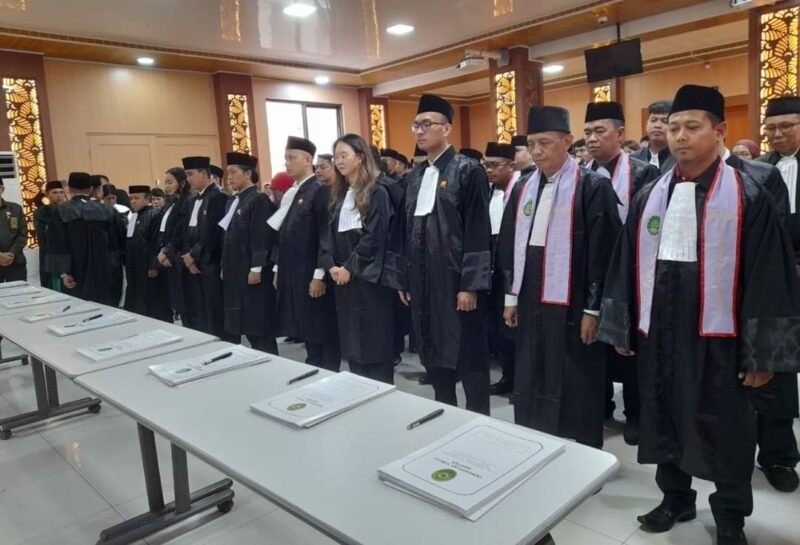 Aslam menyampaikan harapan dan doa terbaiknya. “Selamat menjalankan tugas mulia. Semoga setiap langkah kalian selalu diberi kemudahan dan keberkahan.”