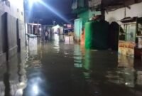 Perkampungan Kapuk, Kecamatan Cengkareng, Jakarta Barat terendam banjir usai hujan deras 