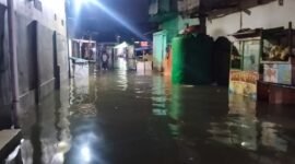 Perkampungan Kapuk, Kecamatan Cengkareng, Jakarta Barat terendam banjir usai hujan deras 