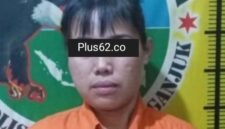 TRM ditangkap aparat kepolisian diduga menyelundupkan obat terlarang jenis pil LL ke dalam Lembaga Pemasyarakatan (Lapas) Kelas IIB nganjuk dengan cara mencampurkannya ke dalam makanan.