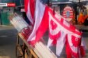 Menjelang peringatan Hari Ulang Tahun (HUT) ke-80 Republik Indonesia pada 17 Agustus mendatang, suasana nasionalisme mulai terasa di berbagai sudut kota. Salah satu tanda yang paling mencolok adalah munculnya para pedagang bendera musiman yang ramai menjajakan dagangannya.