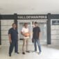 Hasan Bendot sedang di gedung Dewan Pers (foto: Plus62)