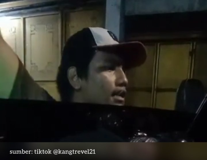 Sopir travel dipaksa memberikan sejumlah uang sebagai “koordinasi jalur” 