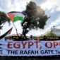 Free Palestine Network (FPN) menggelar aksi solidaritas di depan Kedutaan Besar Mesir di Jakarta pada Sabtu (2/8/2025), dok.istw