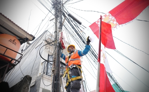 PLN Unit Induk Distribusi (UID) Jakarta Raya mengajak seluruh masyarakat untuk tetap berhati-hati agar perayaan Hari Ulang Tahun (HUT) ke-80 Republik Indonesia berjalan meriah tanpa insiden.