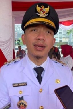Bupati Lebak Soroti Jalan Desa Rusak, Tegaskan Akan Audit Kepala Desa