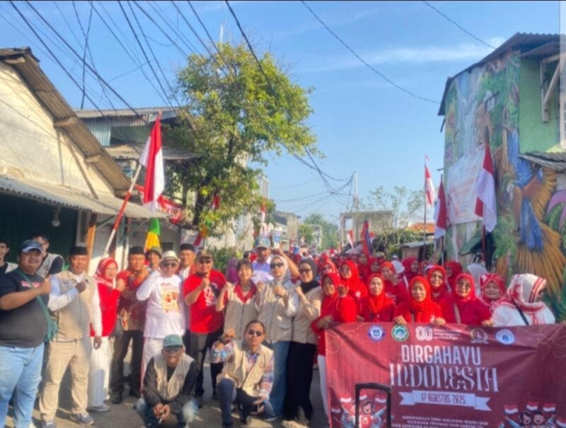 Lebih dari sekadar pesta rakyat, karnaval ini mengikat warga dalam kebersamaan. Orang tua, pemuda karang taruna, ibu-ibu PKK, hingga anak-anak, semua mengambil peran. Inilah wajah Indonesia di tingkat kampung: sederhana, guyub, tapi penuh semangat nasionalisme.