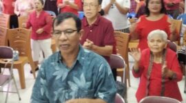 Kembalinya Pdt Decky disambut sukacita. Selama masa ketegangan, jemaat terpaksa beribadah berpindah dari rumah ke rumah.