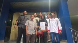 Ketua Umum Rumah Berdaya Pengemudi Indonesia (RBPI), Ika Rostianti, melaporkan sejumlah akun media sosial ke Polda Metro Jaya