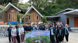 Integrasi Sistem Bank Sampah Digital dan Smart Farming TOGA Wujudkan Desa Berkelanjutan di Kendal
