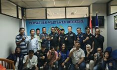 Silaturahmi dan Sinergi Pokja PWI Jaya Jumat Berkah di Warung Betawi Mpok Ila