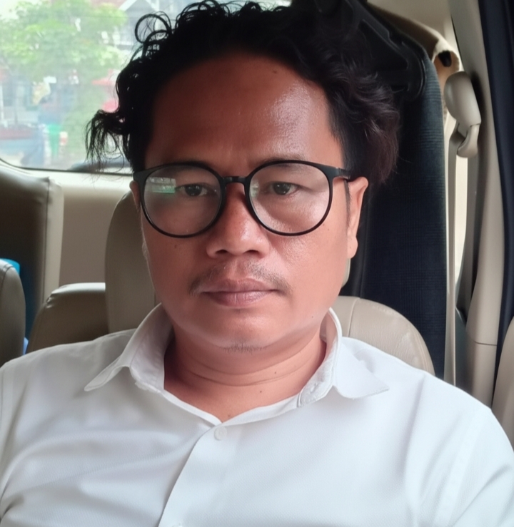 Majelis hakim hanya melakukan pemeriksaan legal standing penggugat, yang diwakili oleh kuasa hukumnya, Rinto Hartoyo Agus, SH., dari Law Office Anrico Pasaribu & Associates.