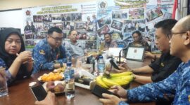 Kasudin Kominfotik Jakpus Rachmat, Kunjungi Markas Pokja PWI Jakpus
