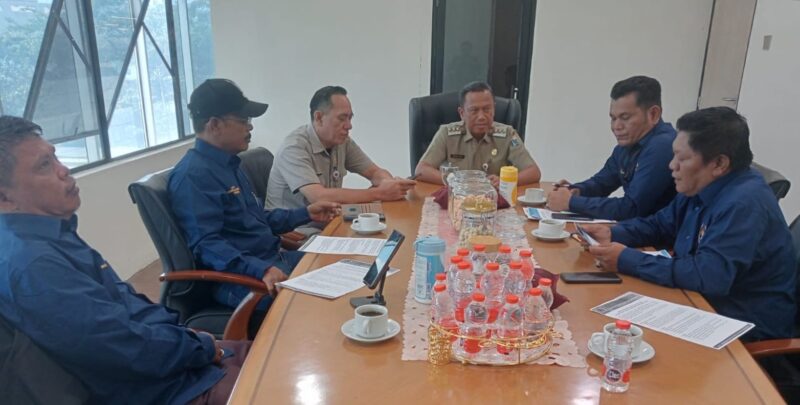 Kunjungan itu dipimpin Ketua Pokja, Rudolf Simbolon, bersama jajaran pengurus.