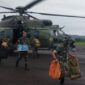 pengerahan 11 helikopter TNI dan Basarnas dari Jakarta ke wilayah terdampak bencana guna mendukung distribusi logistik dan operasi kemanusiaan ke daerah terisolasi.