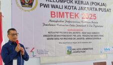 Kesit B. Handoyo ketua PWI DKI jakarta dalam sambutanya dalam acara Bimtek PWI jakarta Pusat mengucapkan dan mengapresiasi keberadaan Yayasan Rumah Pena Nusantara (YPRN) sebagai donatur tunggal dalam acara tersebut.