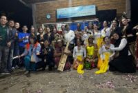 Para penari membawakan tari tradisional dalam pagelaran budaya PWI Jakarta yang digelar di Pendopo Gunung Padang