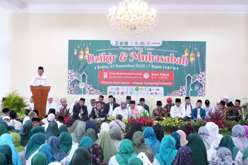 Dalam kegiatan tersebut, Munjirin hadir bersama Ketua Tim Penggerak Pemberdayaan dan Kesejahteraan Keluarga (TP PKK) Kota Administrasi Jakarta Timur, Essie Feransie. Kegiatan ini diinisiasi oleh Forum Kolaborasi Ciracas dan melibatkan unsur pemerintah, tokoh agama, serta masyarakat.