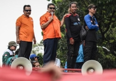 Presiden partai buruh said Iqbal saat orasi diatas mobil komando (Foto.ist)