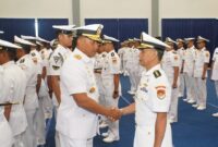 Pundjung memiliki latar belakang jurnalistik sebelum berkarier di TNI Angkatan Laut. Ia pernah menjuarai lomba penulisan antar media cetak dalam Pekan Raya Jakarta dan menulis buku biografi tokoh nasional Mien Sugandhi berjudul Mengangkat Harkat dan Martabat Wanita.