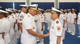 Pundjung memiliki latar belakang jurnalistik sebelum berkarier di TNI Angkatan Laut. Ia pernah menjuarai lomba penulisan antar media cetak dalam Pekan Raya Jakarta dan menulis buku biografi tokoh nasional Mien Sugandhi berjudul Mengangkat Harkat dan Martabat Wanita.