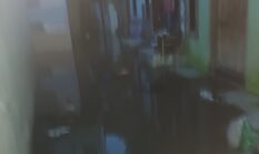 Banjir Belum Surut, PLN padam, di RW 03  Warga Butuh Bantuan Logistik