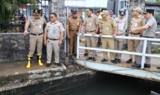 Saluran Dipersempit Proyek PHB, Mangga Dua Raya Terendam Genangan