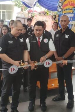 Perluas Layanan Hukum bagi Masyarakat, Dennis Wibowo & Partners Buka Kantor Hukum Ketiga di Semarang