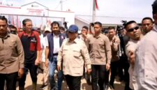 Prabowo Tinjau Huntara Korban Banjir dan Longsor di Aceh Tamiang