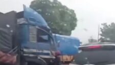 Foto tangkapan layar video viral aksi Pemalakan Sopir di Ringroad kayu besar Cengkareng Jakarta Barat 