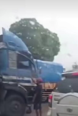 Aksi Pemalakan Sopir Truk Kembali Terjadi di Ringroad Kayu Besar Cengkareng