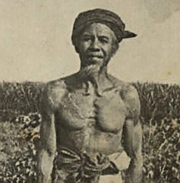 Sumber https://nationalgeographic.grid.id/read/133202464/wong-kalang-sebagai-manusia-berbuntut-dalam-cerita-rakyat-di-jawa?page=all