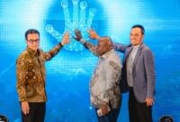 Caption:
Menteri HAM , Wakil Menteri Komunikasi dan Digital , dan Ketua Komisi XIII DPR RI saat Kick Off dan Launching Program Media Pers dan Pembangunan HAM di Indonesia di Hotel Sahid Jaya, Rabu (11/3/2026). Istimewa.
